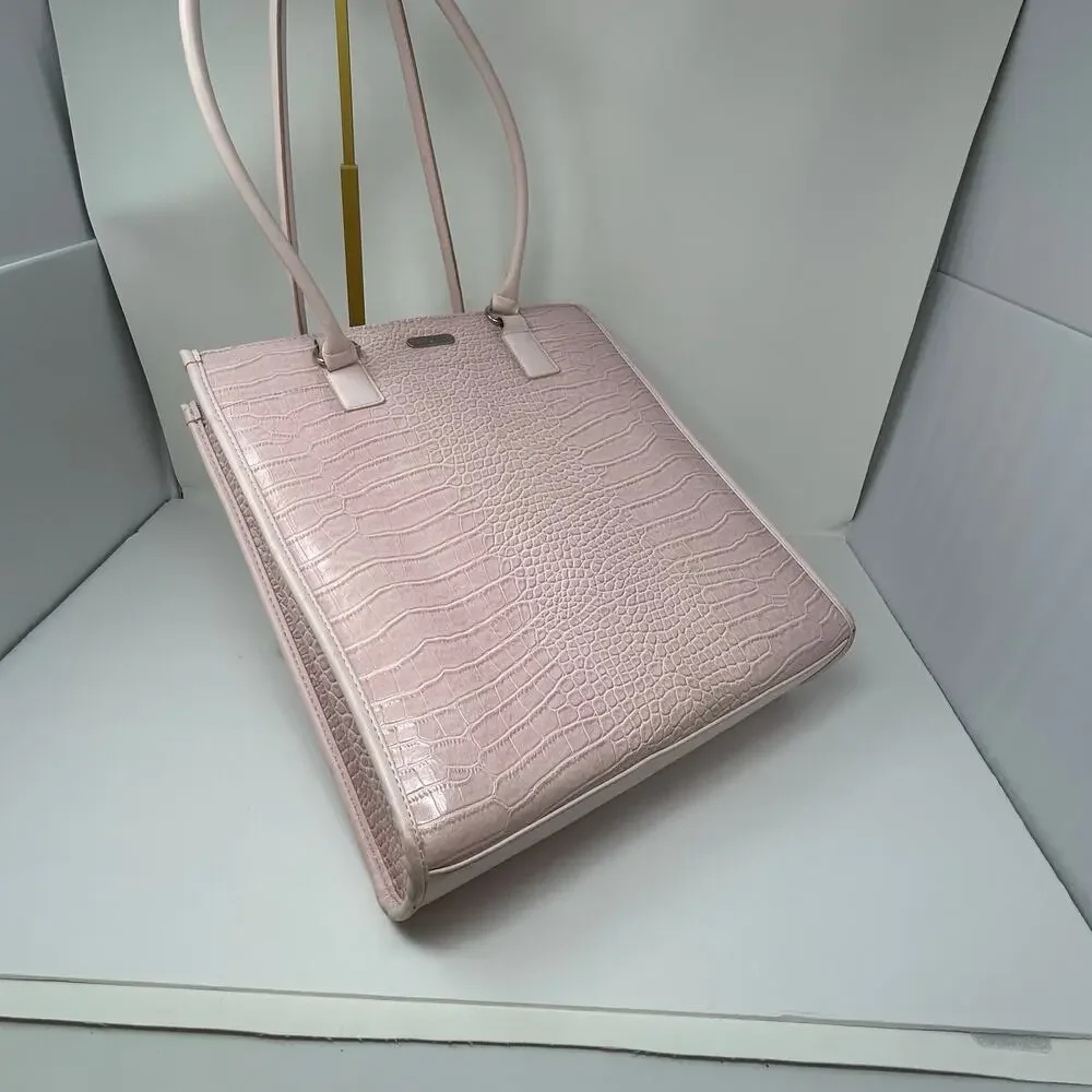Targus Laptop Computer/Hand Bag Faux Snakeskin Light Pink Office Professional